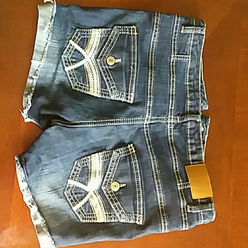 Rue 21 Cutoff jean shorts